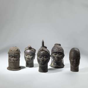 Bronze Benin Heads (T3994)