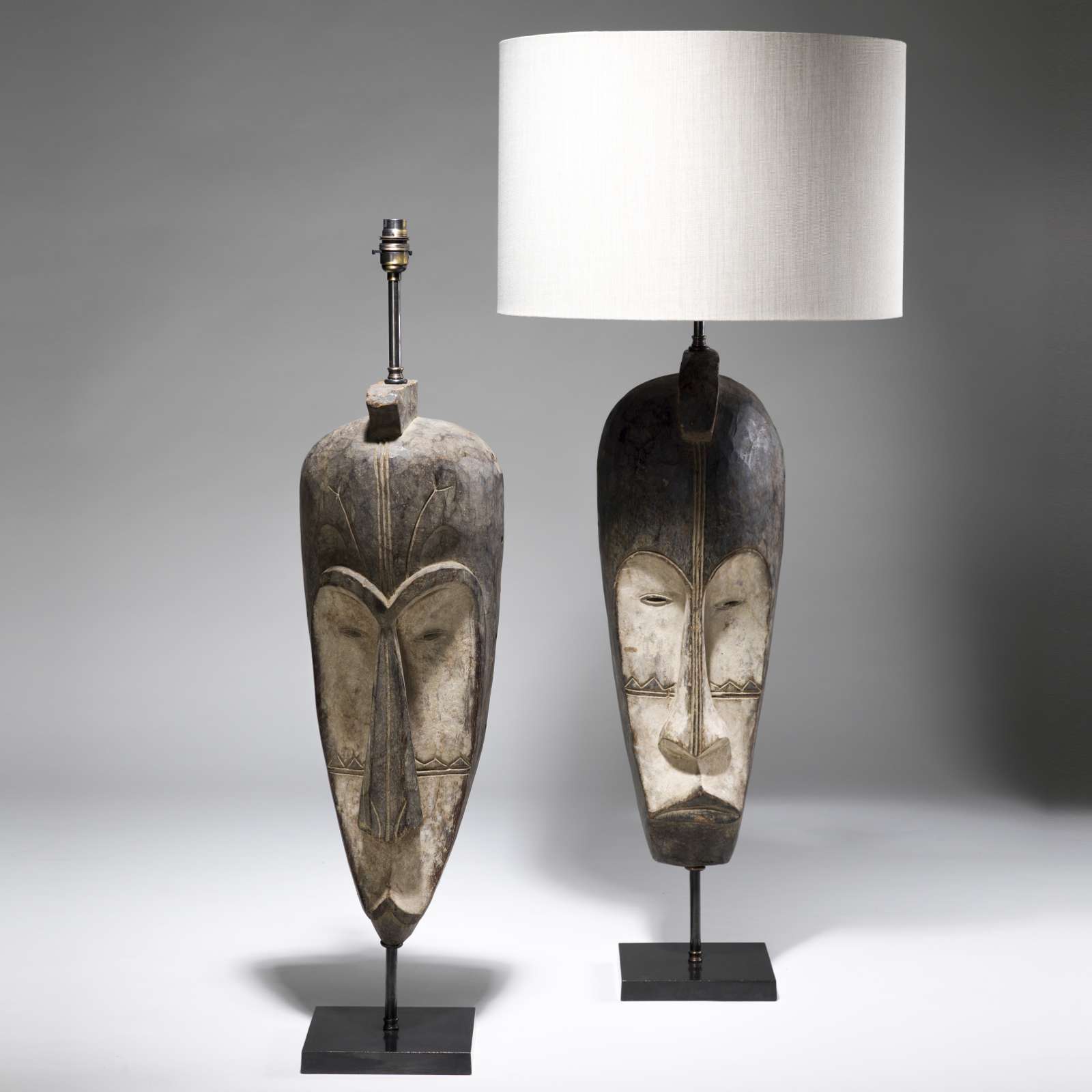 Pair Of Large Brown African Tribal Mask Lamps On Bronze Bases T3769 Pair Of Large Brown African Tribal Mask Lamps On Bronze Bases