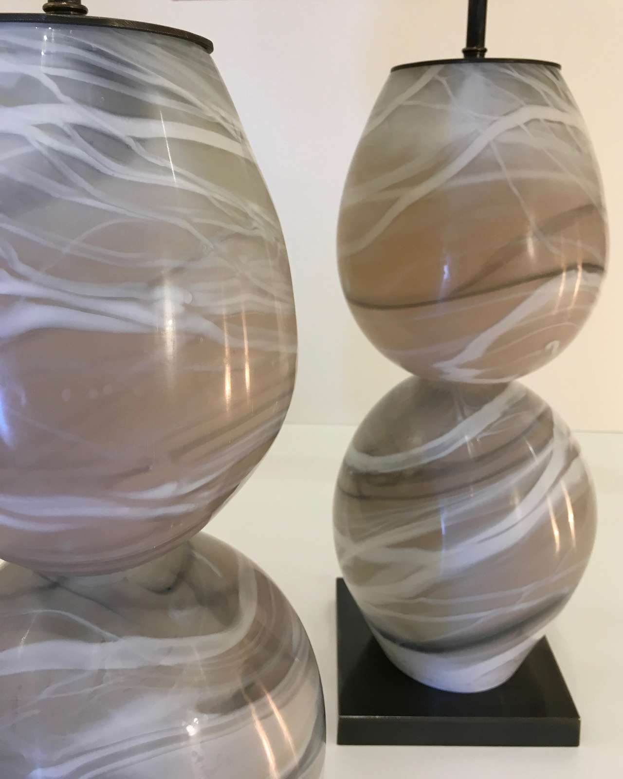 Pair of large grey and white glass alabaster effect lamps T4489b