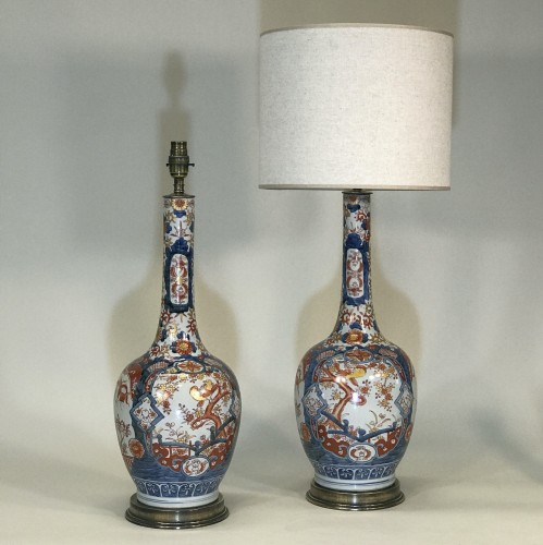 Pair Of Medium Blue / Red / White Imari Long Necked Lamps On Antique Brass Bases