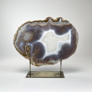 Massive brown Agate on Antique Brass Stand (T6029)