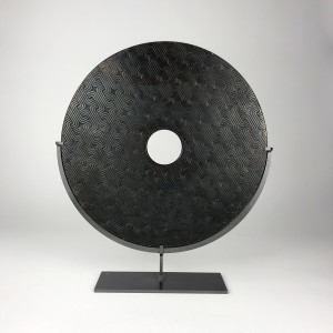 Black Stone Disk on Brown Bronze Stand (T6161)